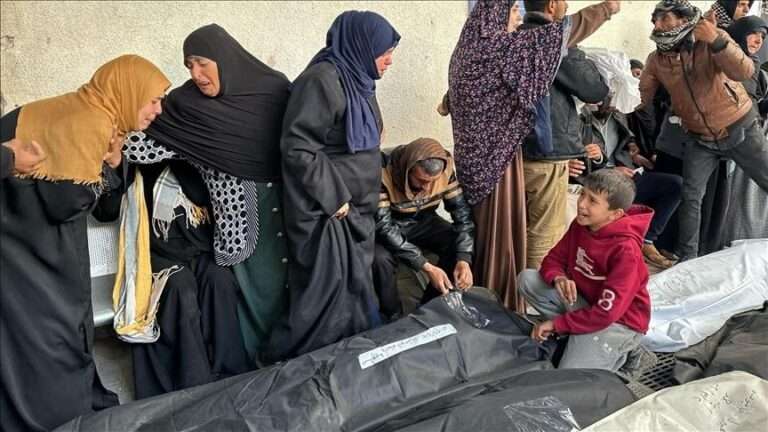 காசாவில் பெண்கள் படுகொலை