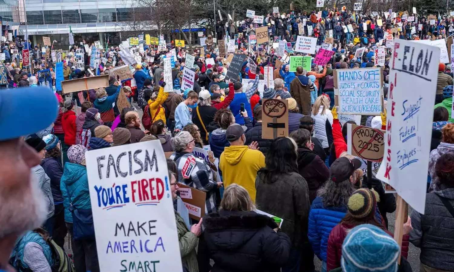 டிரம்புக்கு எதிரான போராட்டம் வலுக்கிறது