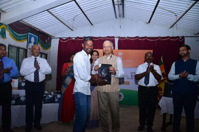 இந்திய வம்சாவளி தமிழருக்கு உதவி