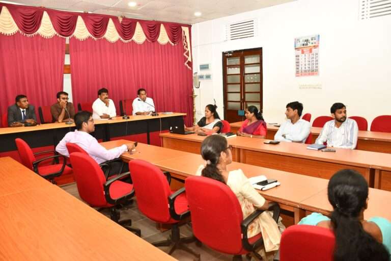 யாழ் மாவட்டத்தில் மீண்டெழும் அலைகள்