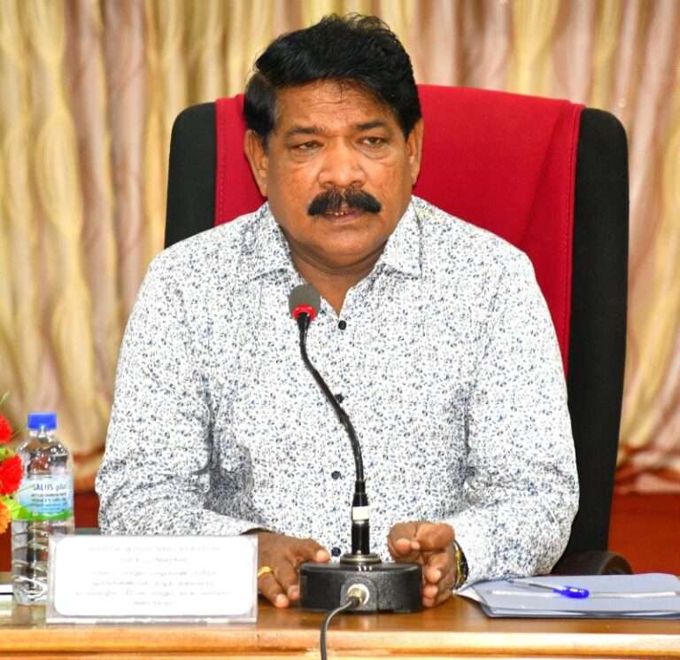 இந்திய மீனவர்களைக் கைதுசெய்வதை நிறுத்தமாட்டோம்