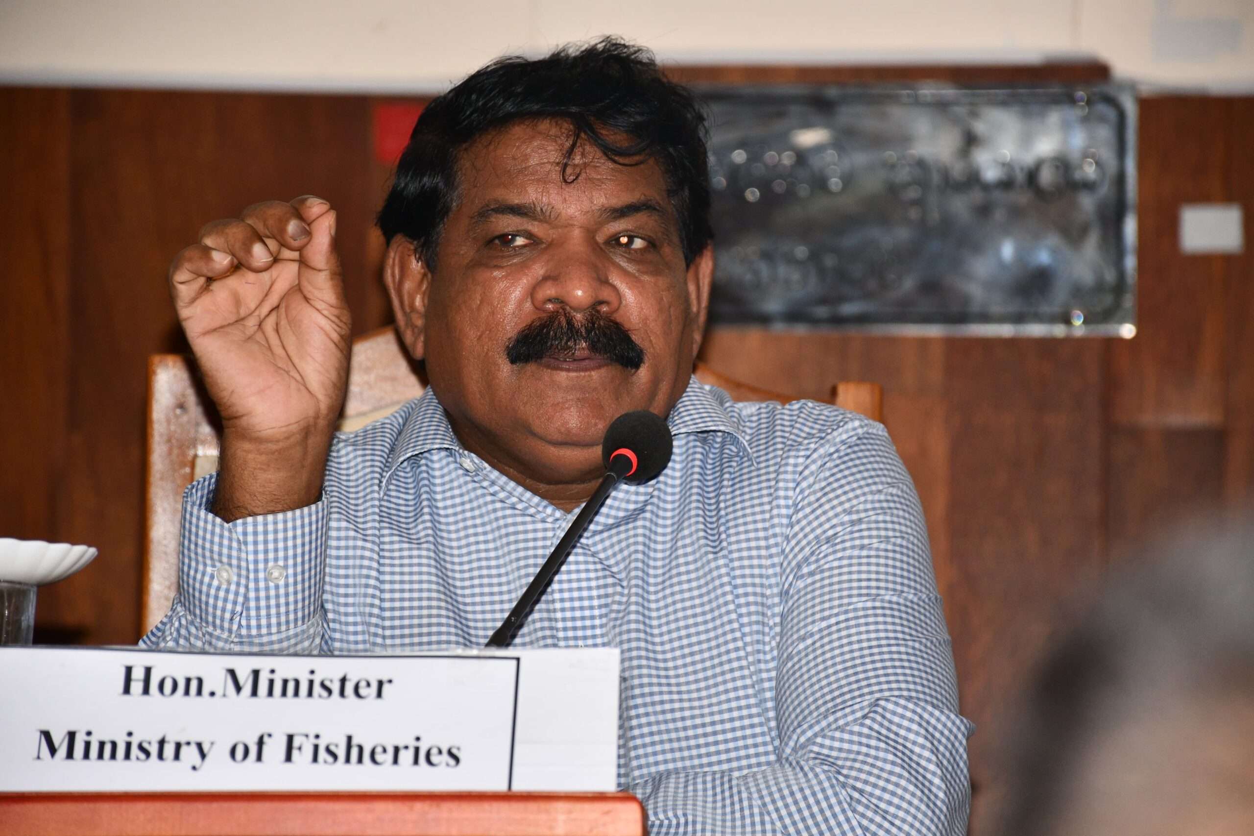 மன்னார் மீன்பிடித்துறைமுகம் பேசாலையில் அமையும்