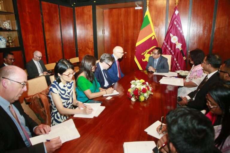 மனித உரிமைகள் ஆணையாளர் சபாநாயகர் சந்திப்பு