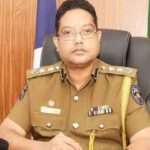 நிலந்த ஜயவர்தன பதவி நீக்கம்