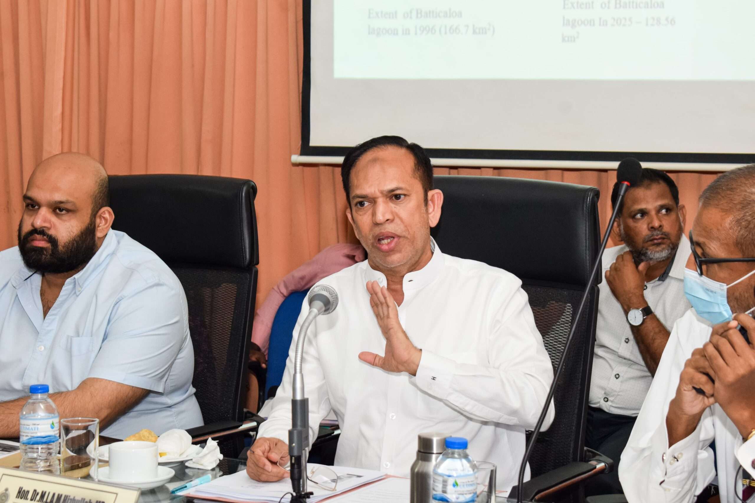 யானை வேலி அமைப்பதை விரைவுபடுத்துங்கள்