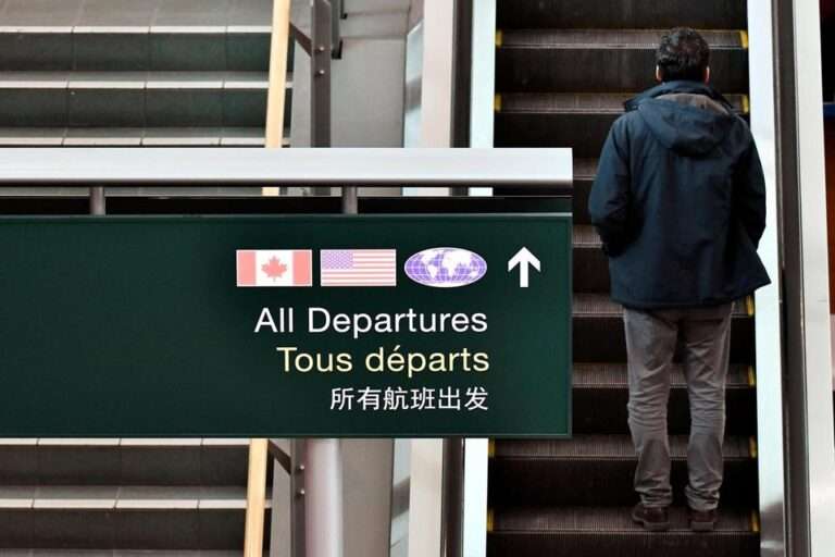 கனடாவில் சிறிய விமானம் கடத்தல்