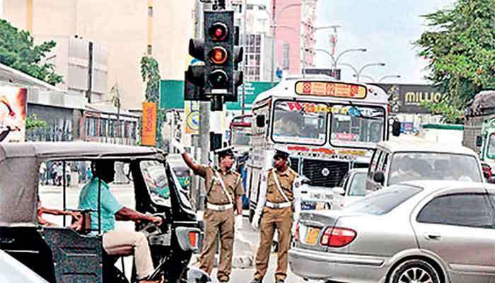 அவிசாவளைக்கு லோலெவலில் செல்ல வேண்டாம்