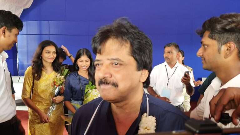 பாடகர் ஶ்ரீனிவாஸ் யாழ் வருகை