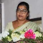 மிக உயரமான கிராமத்திற்கு அமைச்சர் சாவித்திரி விஜயம்