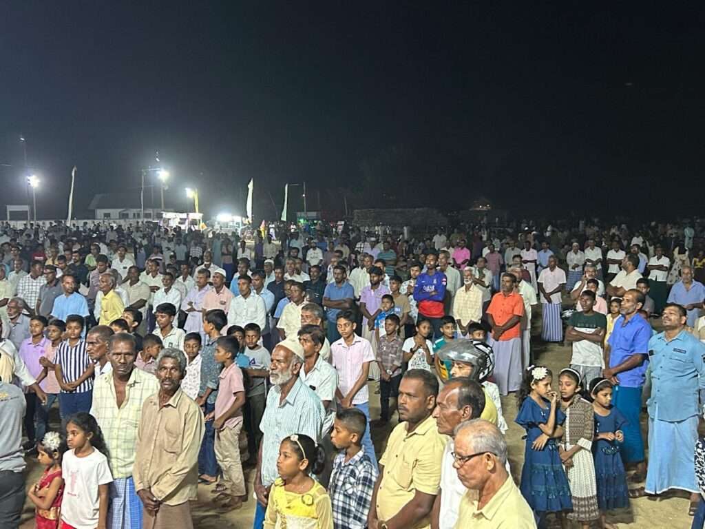 பொத்துவிலில் பிரமாண்ட பேரெழுச்சிப் பெருவிழா