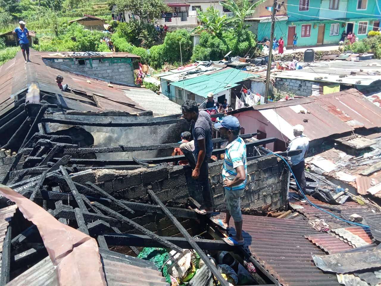 டன்சினன் நெடுங்குடியிருப்பில் தீ விபத்து