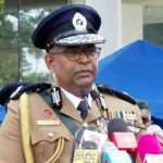 பொலிஸ் மாஅதிபர் கடமைகளைப் பொறுப்பேற்றார்