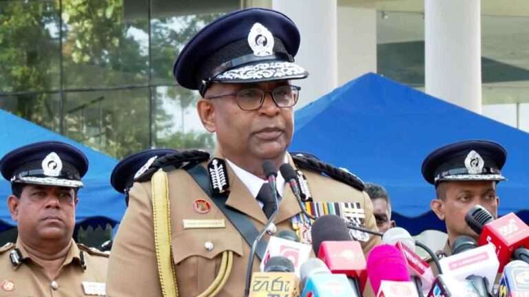 பொலிஸ் மாஅதிபர் கடமைகளைப் பொறுப்பேற்றார்