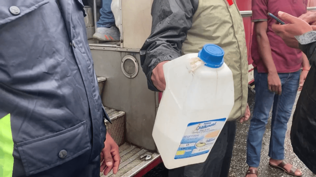 குடித்துக் குடித்து பஸ் ஓடிய சாரதி