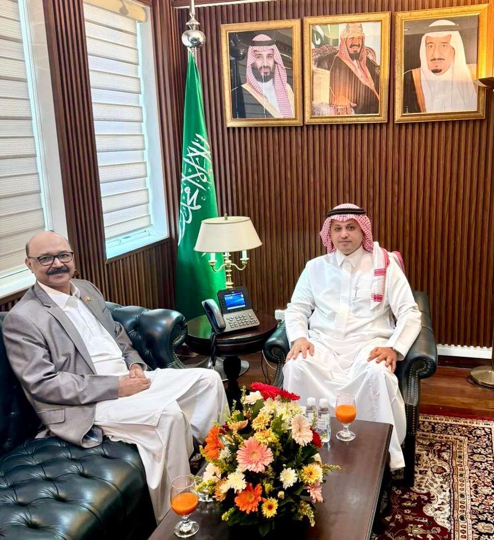 சவூதி - பாகிஸ்தான் தூதுவர்கள் சந்திப்பு