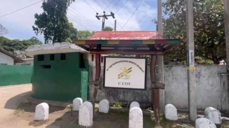 35 ஆண்டுகளாக இராணுவ முகாமாக இருந்த காணி மக்களிடம் கையளிப்பு