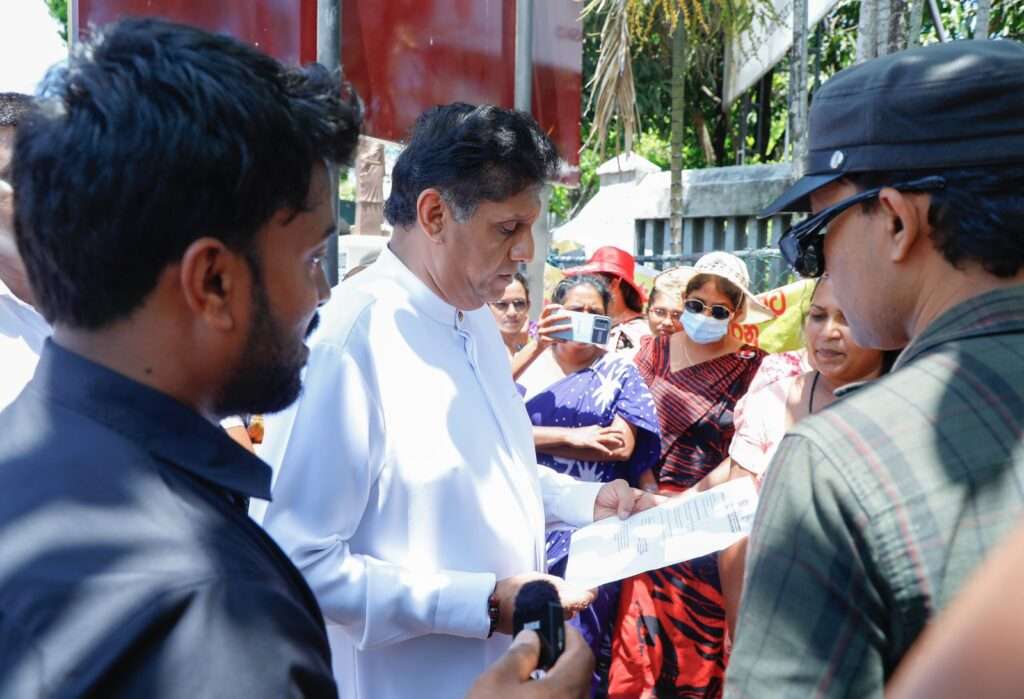 அபிவிருத்தி உத்தியோகத்தர்களின் பிரச்சினைக்குத் தீர்வு வேண்டும்