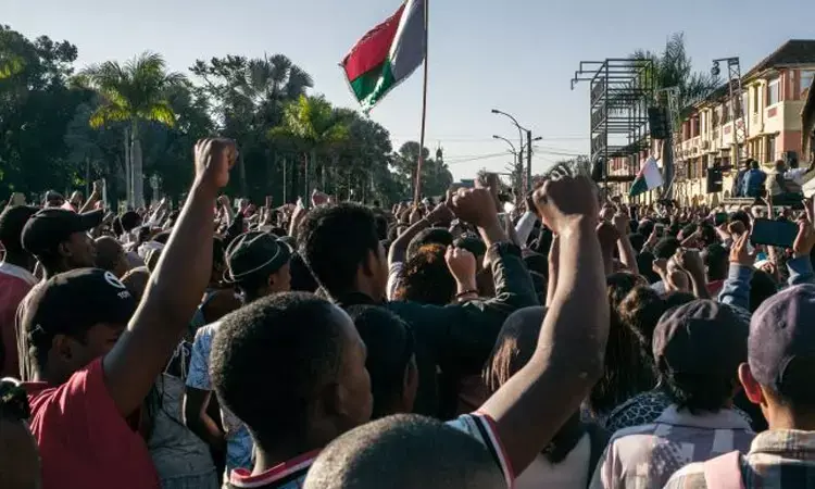 மடகாஸ்கரில் ஆட்சியைக் கைப்பற்றிய இராணுவம்