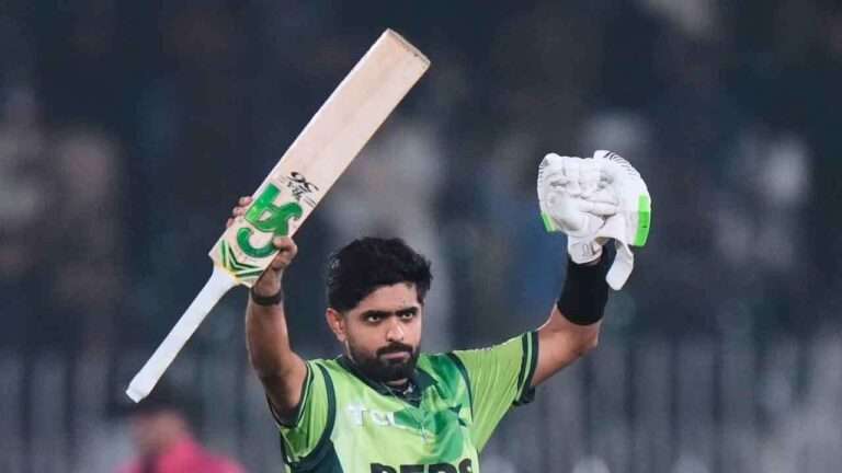 இலங்கை அணியைத் திண்டாடச் செய்த பாகிஸ்தான் அணி