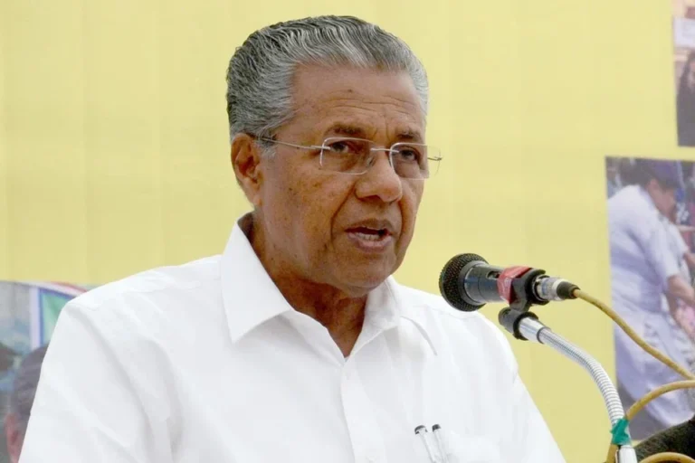 கட்டுநாயக்கவில் சிக்கியுள்ள இந்திய பயணிகளுக்கு உதவும் கேரளம்