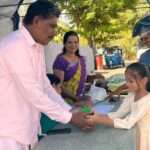 ஆசையாய் சேர்த்த பணத்தை வெள்ள நிவாரணத்திற்கு வழங்கிய பிள்ளை