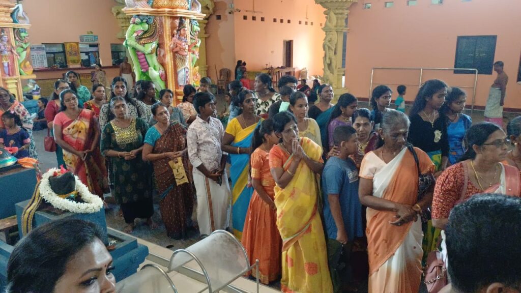 பாதிக்கப்பட்டவர்கள் வழமைக்குத் திரும்ப கிழக்கில் விசேடபூஜைகள்