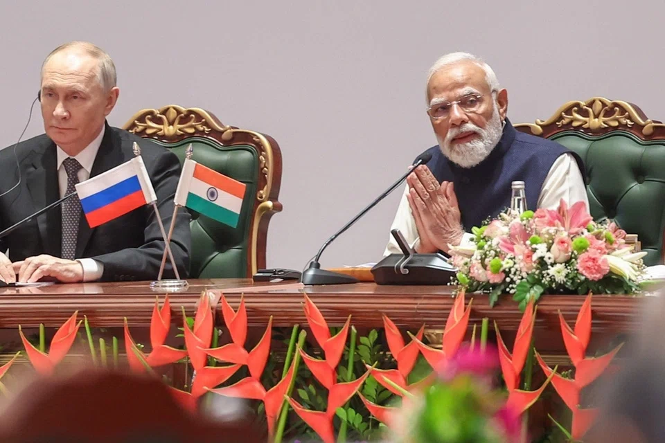 இந்தியா-ரஷ்யா இடையே 16 ஒப்பந்தங்கள்