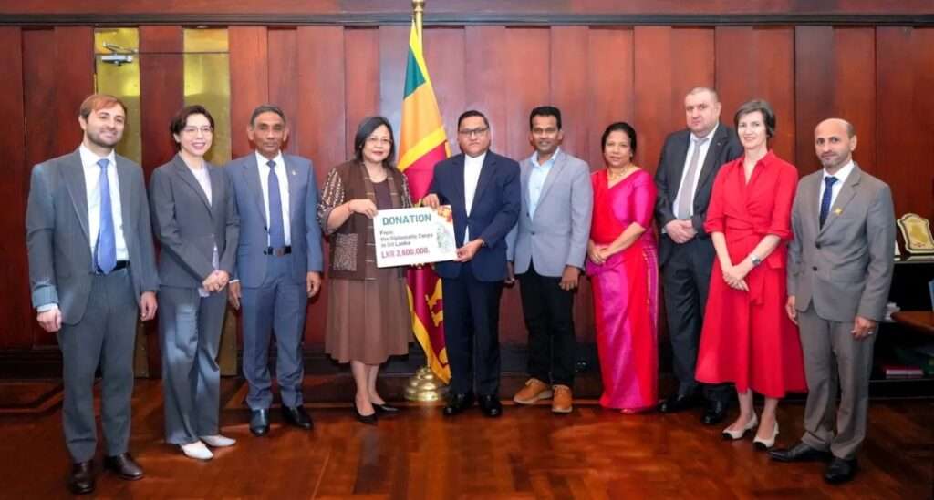 றீ பில்டிங் ஶ்ரீலங்கா நிதியத்திற்கு வெளிநாட்டு இராஜதந்திரிகள் நிதி