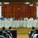 நுவரெலியாவில் சேதமடைந்த வீதிகளை புனரமைப்பது பற்றி ஆராய்வு