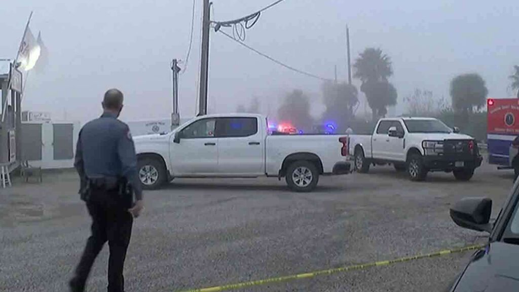 மெக்சிக்கோ விமானம் அமெரிக்க விரிகுடா அருகே விபத்து; ஐவர் பலி