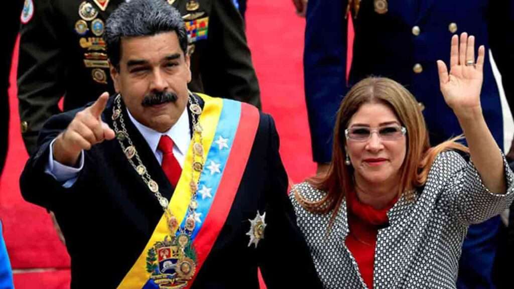 நிக்கலஸ் மதுரோவும் அவர் மனைவியும் இன்று நியுயோர்க் நீதிமன்றில் ஆஜர்