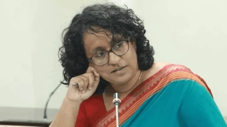 தமிழ் பாடப்புத்தகங்களில் எழுத்துப் பிழைகள்: பிரதமரிடம் எடுத்துரைப்பு