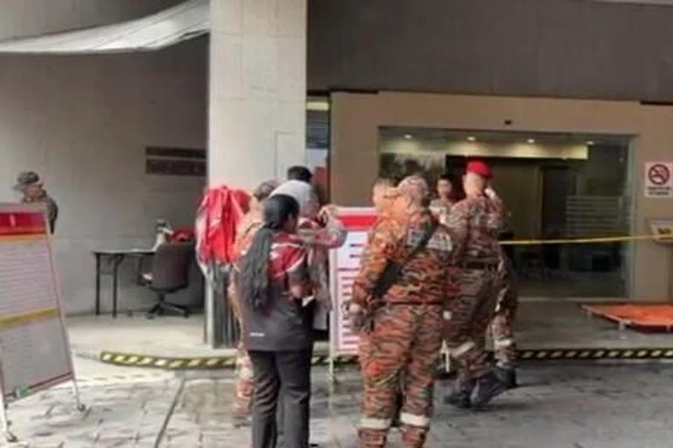 மலேசிய பல்கலைக்கழகத்தில் வெடிப்பு: ஒருவர் மரணம், 9 பேர் காயம்