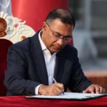 பங்ளாதே‌ஷ் பிரதமராக தாரிக் ரஹ்மான் பதவியேற்பு