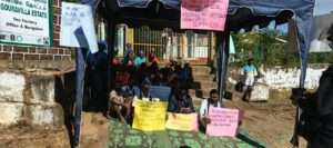 கவரவலையில் உண்ணாவிரதமிருந்த மூவர் மருத்துவமனையில் அனுமதி