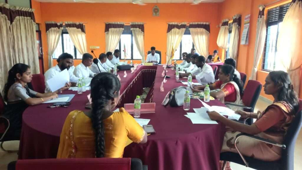 போரதீவுப்பற்று பிரதேச சபையின்  அமர்வுகள் இடைநிறுத்தம்!