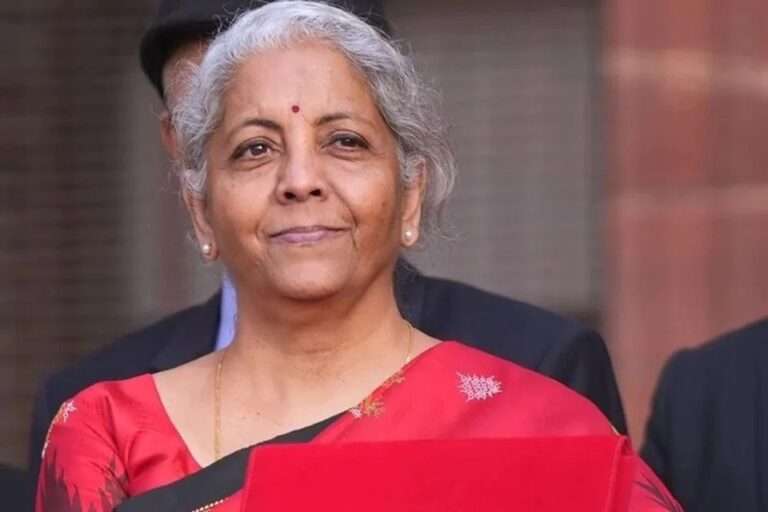 ஒன்பது முறை பட்ஜட் தாக்கல் செய்து நிர்மலா சீதாராமன் சாதனை