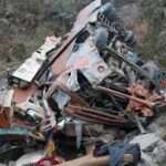 நேபாள பஸ் விபத்தில் 19 சுற்றுலாப் பயணிகள் உயிரிழப்பு