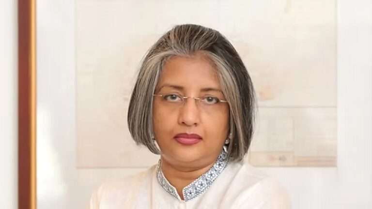 ரணிலின் பாரியார் இன்று நிதிக் குற்றப் புலனாய்வுப் பிரிவில் ஆஜர்