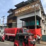 இரத்தினபுரியில் வர்த்தக நிலையம் தீப்பிடித்து நாசம்!