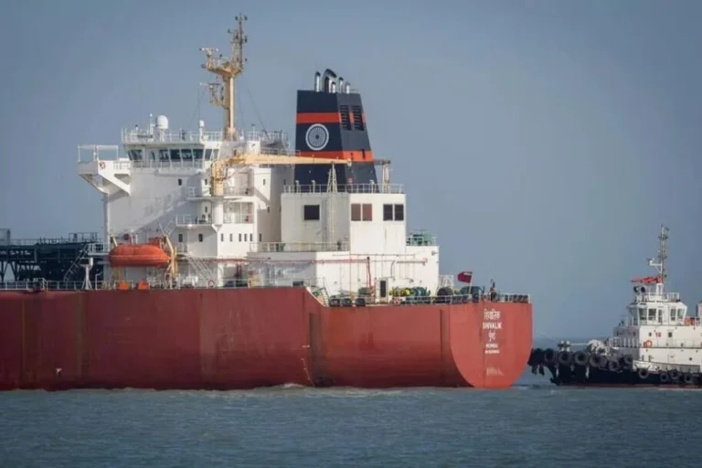 ஈரான் போரில் ஒத்துழைக்க மறுக்கும் நட்பு நாடுகள்; டிரம்ப் ஏமாற்றம்