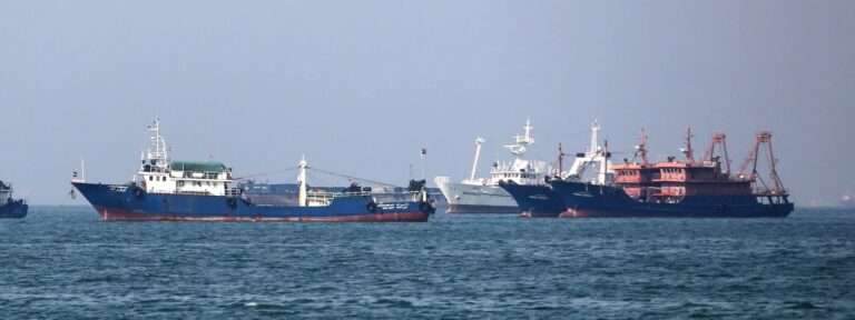 ஹோர்முஸ் கப்பல் போக்குவரவுக்கு இரண்டு மில்லியன் டொலர் வரி