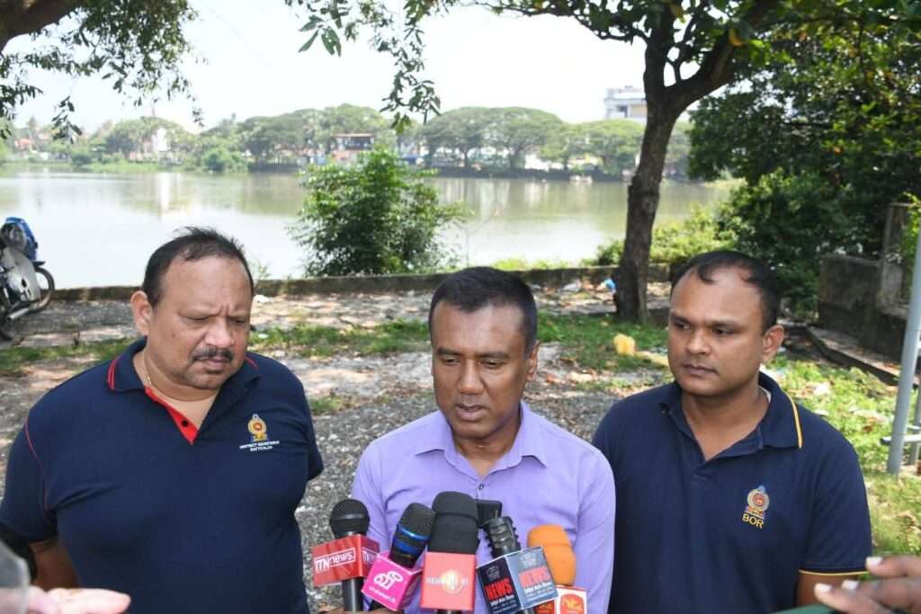 மட்டக்களப்பு மாவட்டத்தில் போதிய எரிபொருள் கையிருப்பில் உண்டு