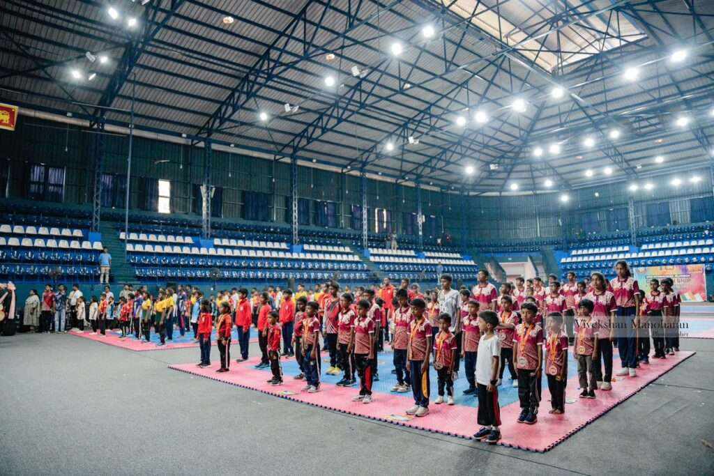 சர்வதேச அரங்கில் ஒலித்த சிலம்பம்  கொழும்பில் களைகட்டியது