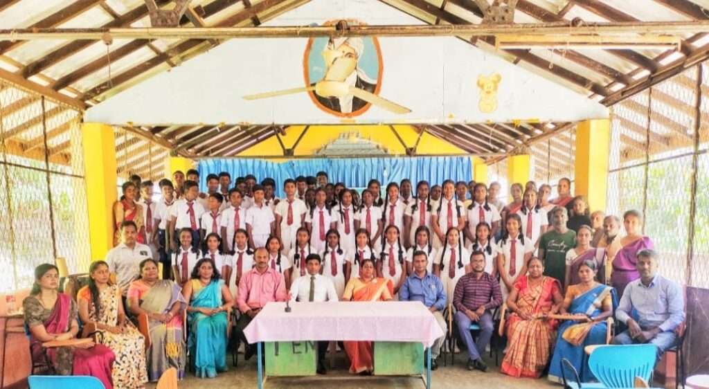 மலையகத்தில் கல்வி வளர்ச்சிக்கு உதவிய இணைந்த கரங்கள்