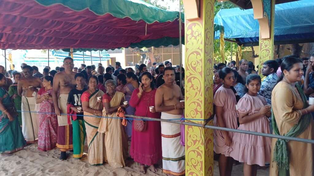 மட்டக்களப்பு அருள்மிகு ஸ்ரீ வேலாயுத சுவாமி ஆலய மகா கும்பாபிசேகம்