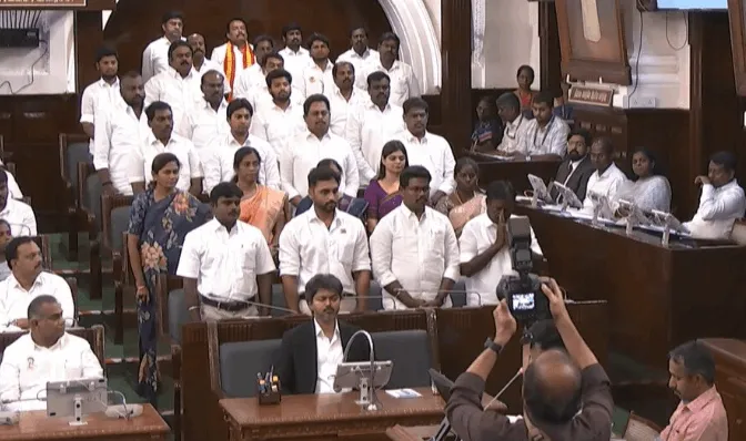 வாக்கெடுப்பில் விஜய் அரசுக்கு 144 பேர் ஆதரவு: எதிர்த்தோர் யார்?
