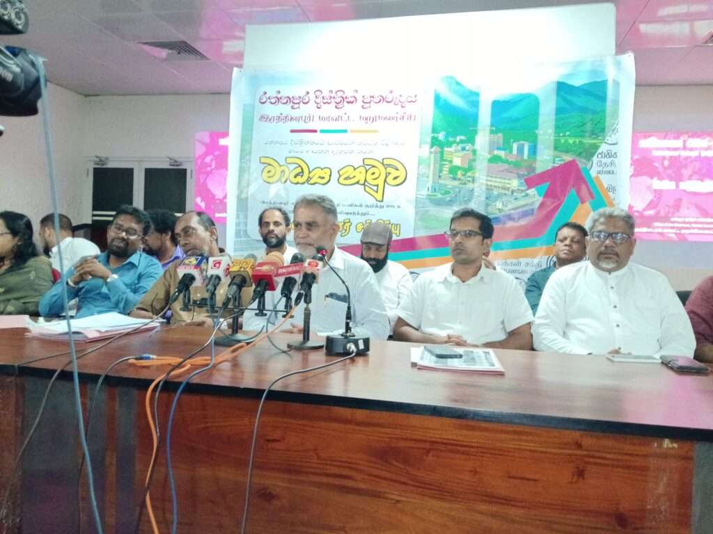 இரத்தினபுரி பெருந்தோட்ட மக்களின் நலன்கருதி 283 இந்திய வீடுகள்