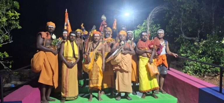 கதிர்காமத்திற்கான ஆயிரம் வேல் பாதயாத்திரை ஆரம்பமாகியது.