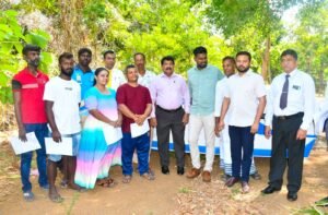 திருகோணமலை மீனவர்களுக்கு 19 மீன்பிடிப் படகுகள்